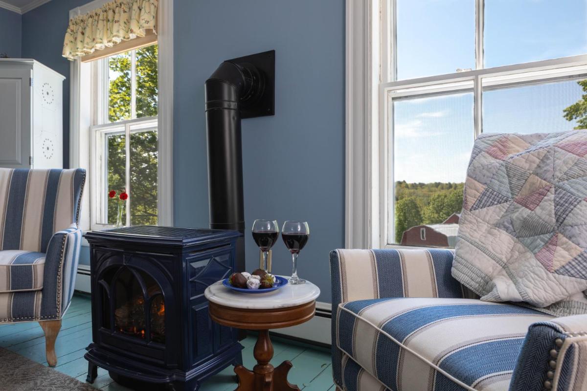 Maple Hill Farm Inn - Housity