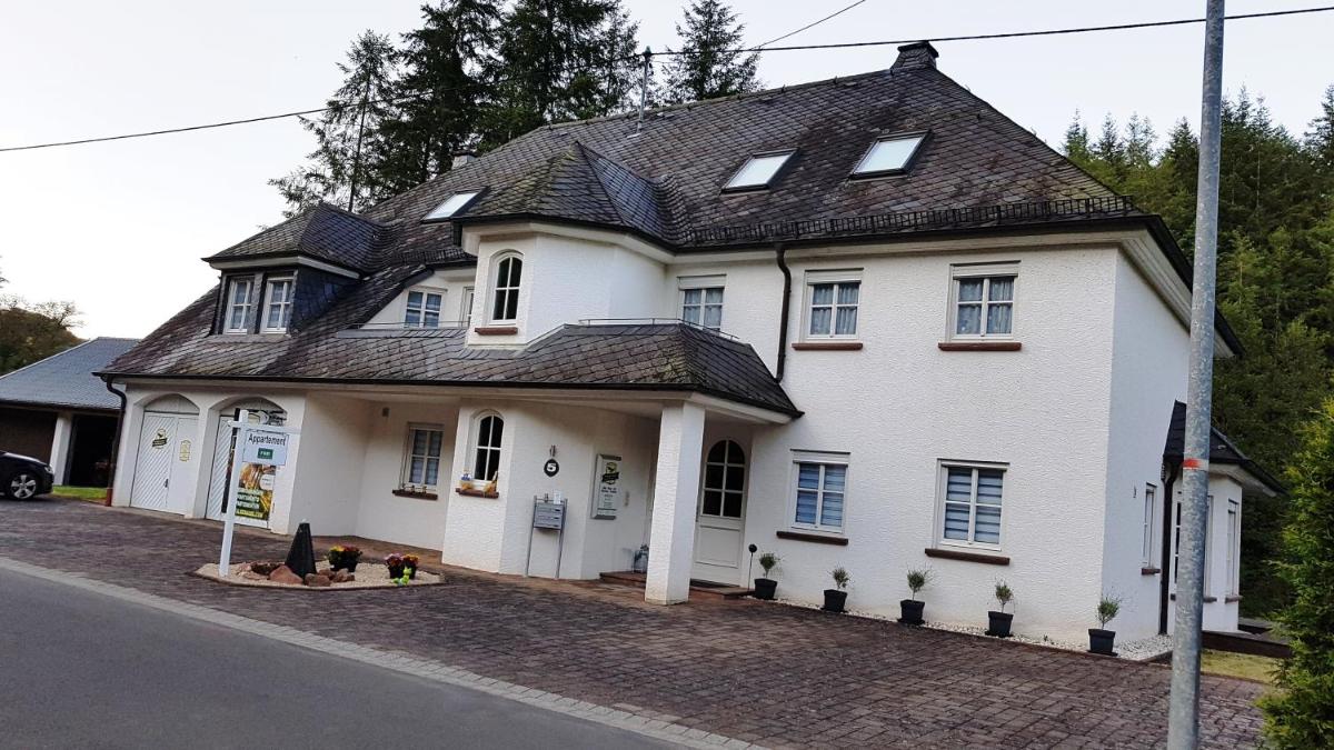 Zimmerappartement "Rose" - Ferienwohnungen Wagner & Gaul - Housity