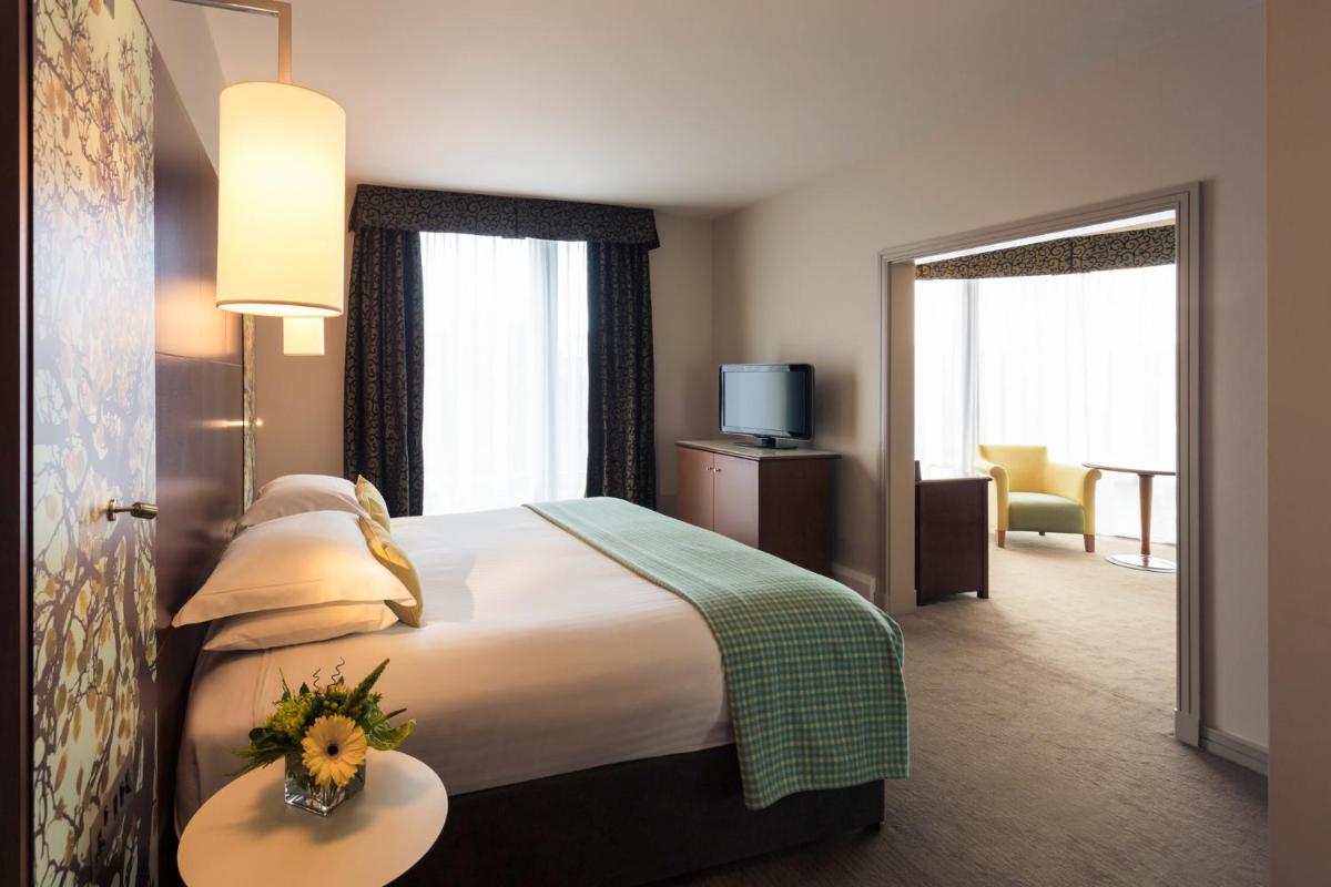 Mercure Sheffield St Paul's Hotel & Spa - Housity