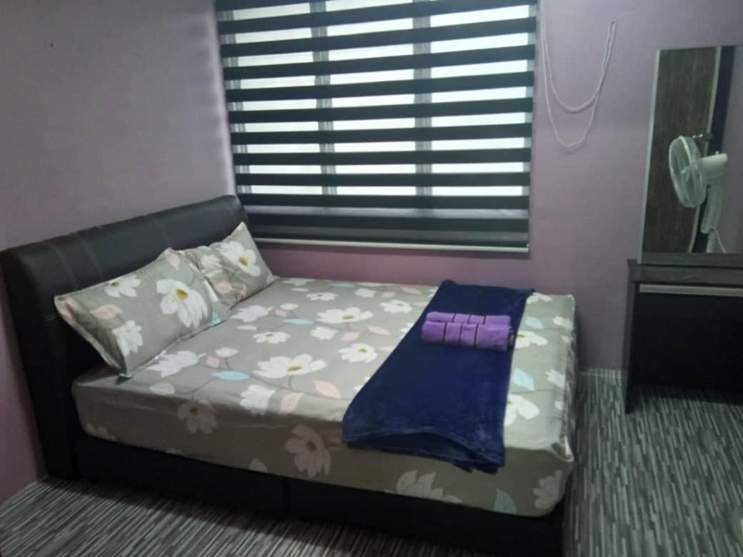 Reeniy Homestay Mersing - Housity