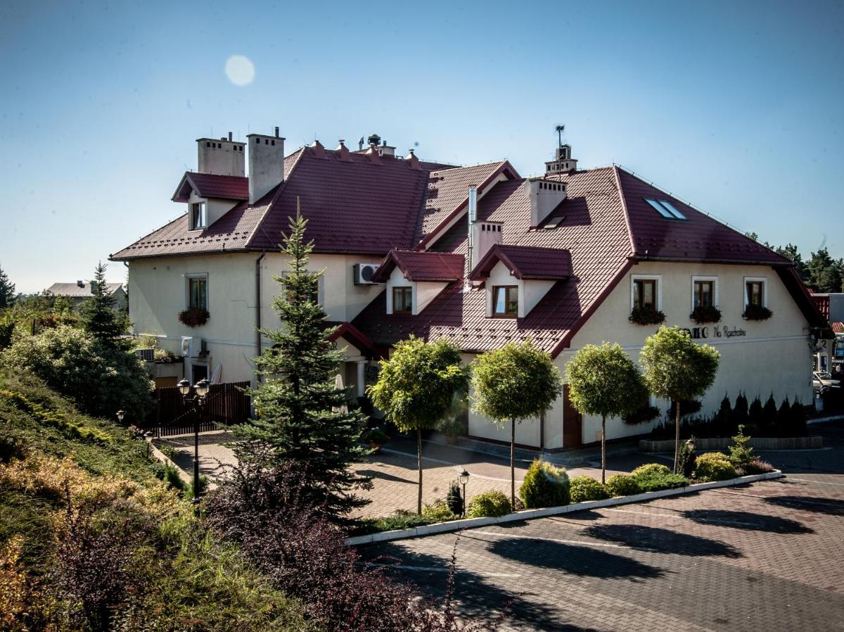 Gościniec Na Rozdrożu - Housity