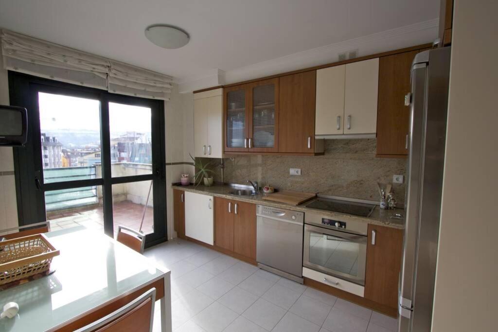 Atico centro Oviedo 3hab+garaje+terraza+wifi - Hizvo