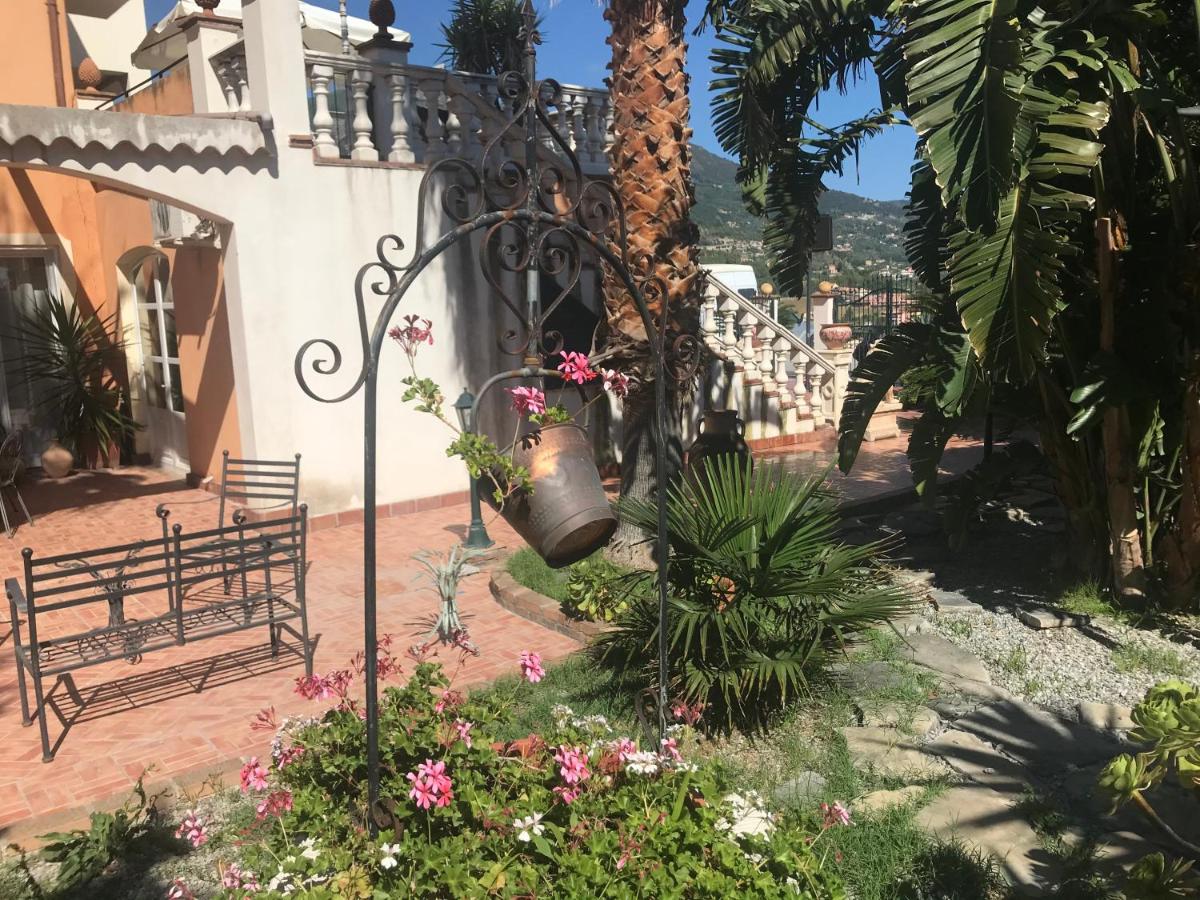 Villa Grace - Housity