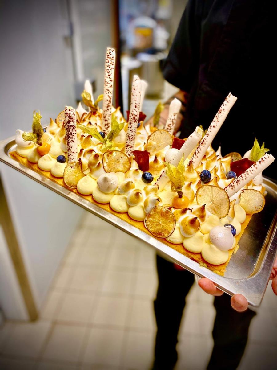Nourriture dans l'hôtel ou à proximité