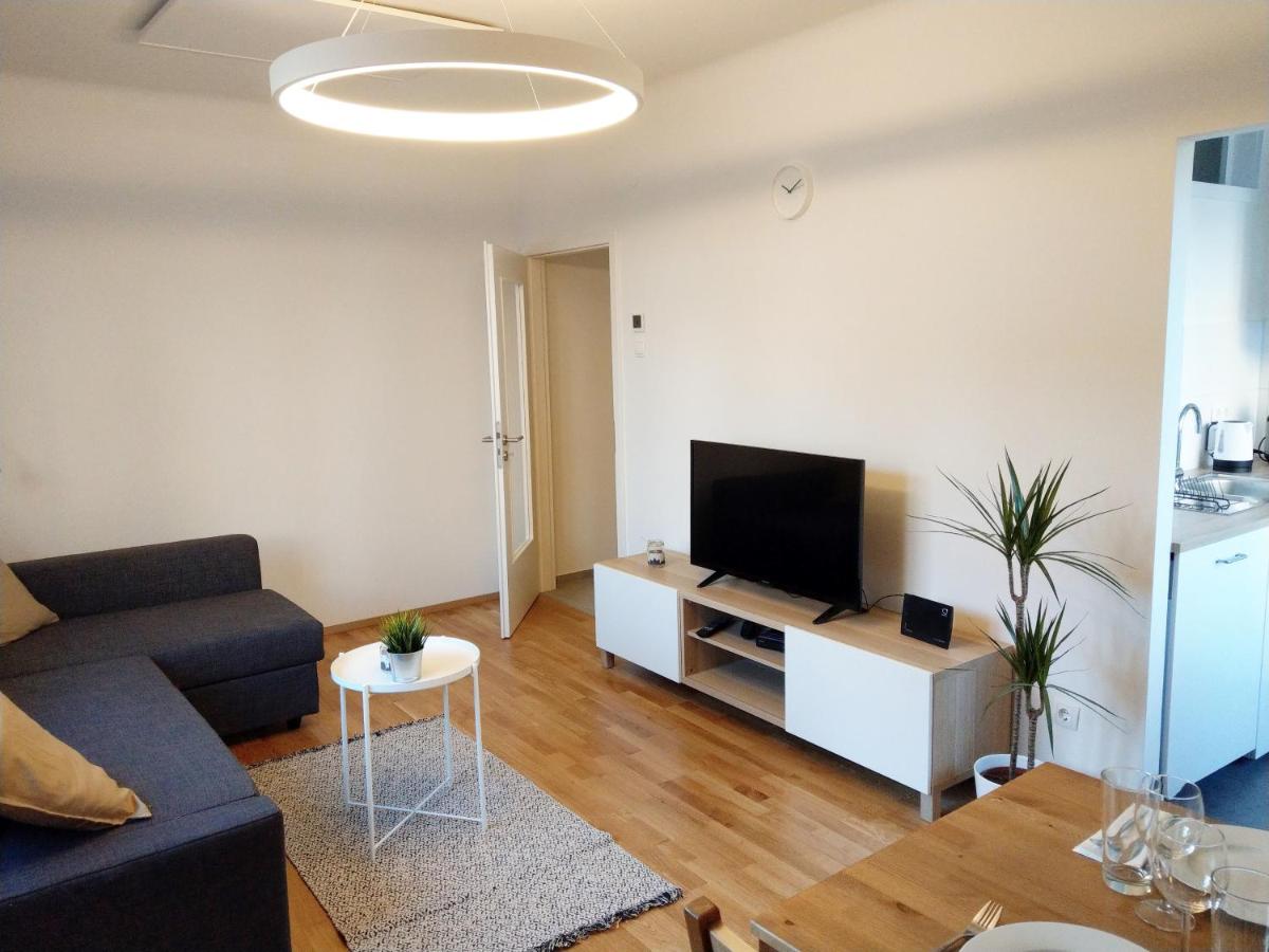 Helle und gemütliche Wohnung in zentraler Lage - Housity