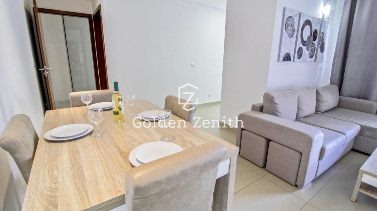 Cavalo Preto Beach Apartment by Golden Zenith - Housity