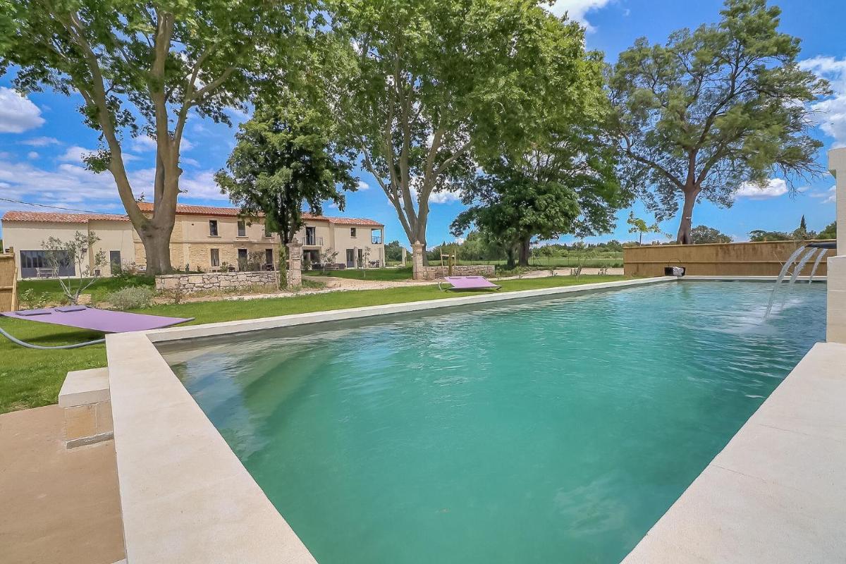 MAS DES 2 PLATANES - Housity