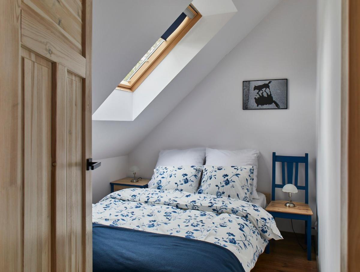 Nowa Stodoła - Housity