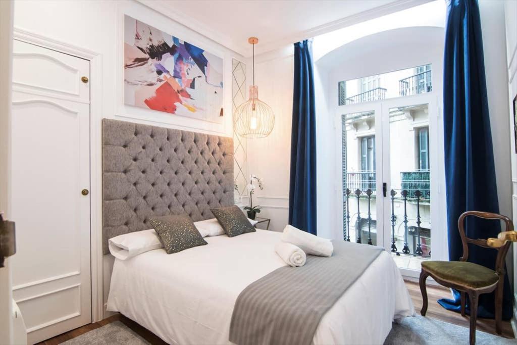 Suitetrails - LA PLAZA Luxury Apartment (City Center)