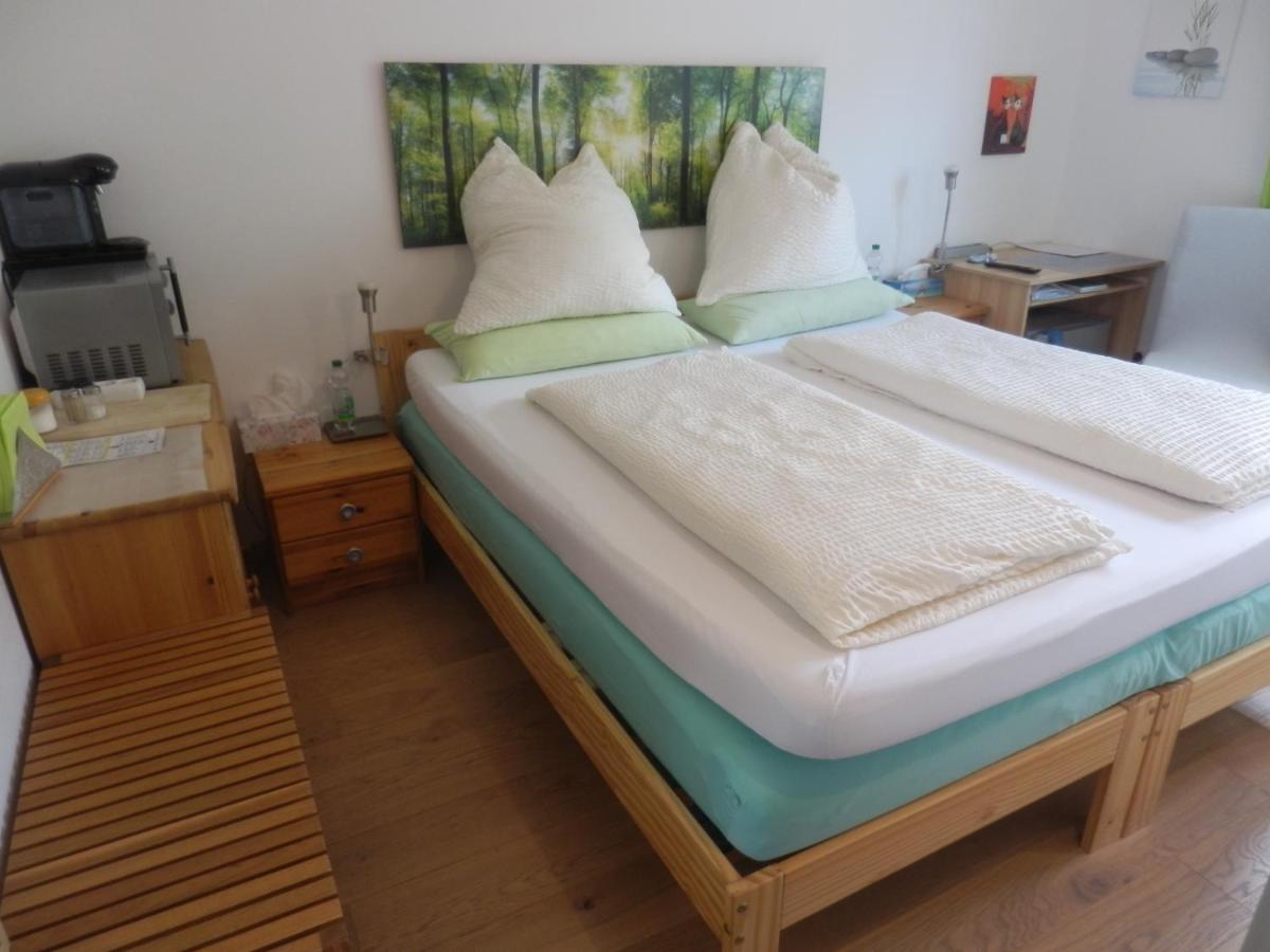 Bed & Breakfast Engen - Housity