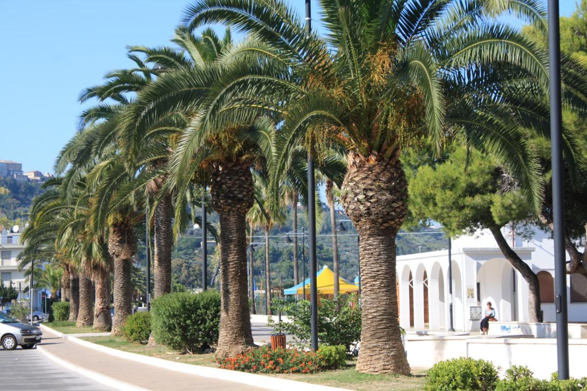 Hotel Lido - Housity