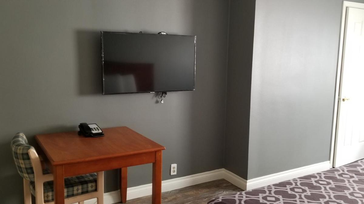 Hollywood Stars Inn - Housity