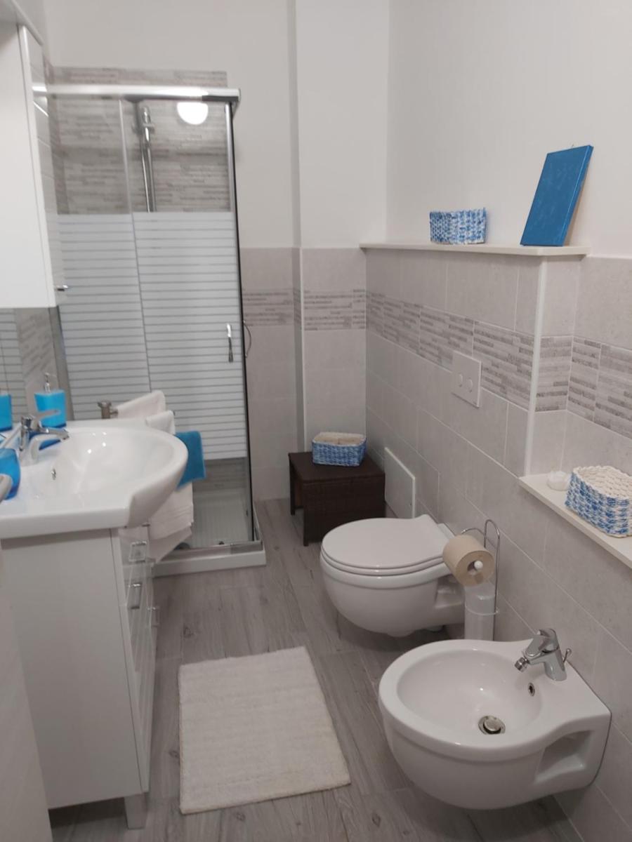 JRG APARTMENTS - Housity
