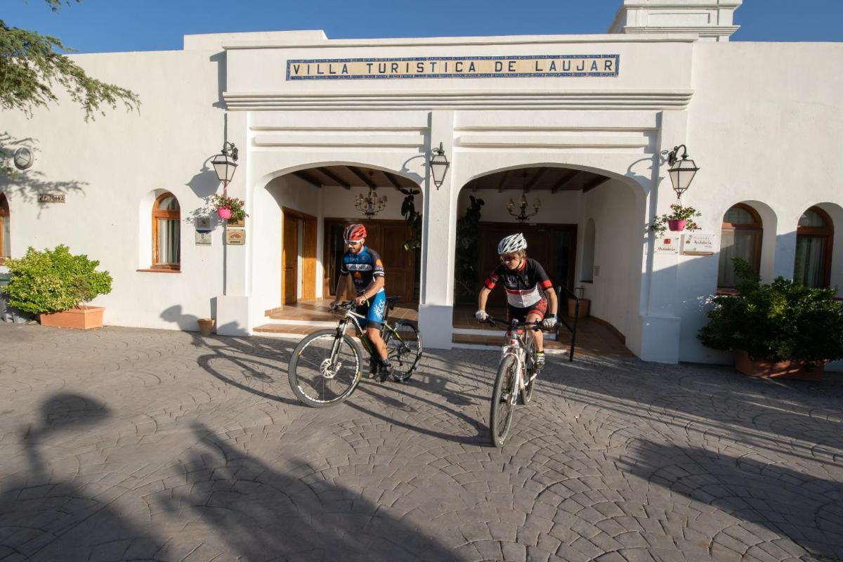 Villa Turística de Laujar de Andarax - Housity