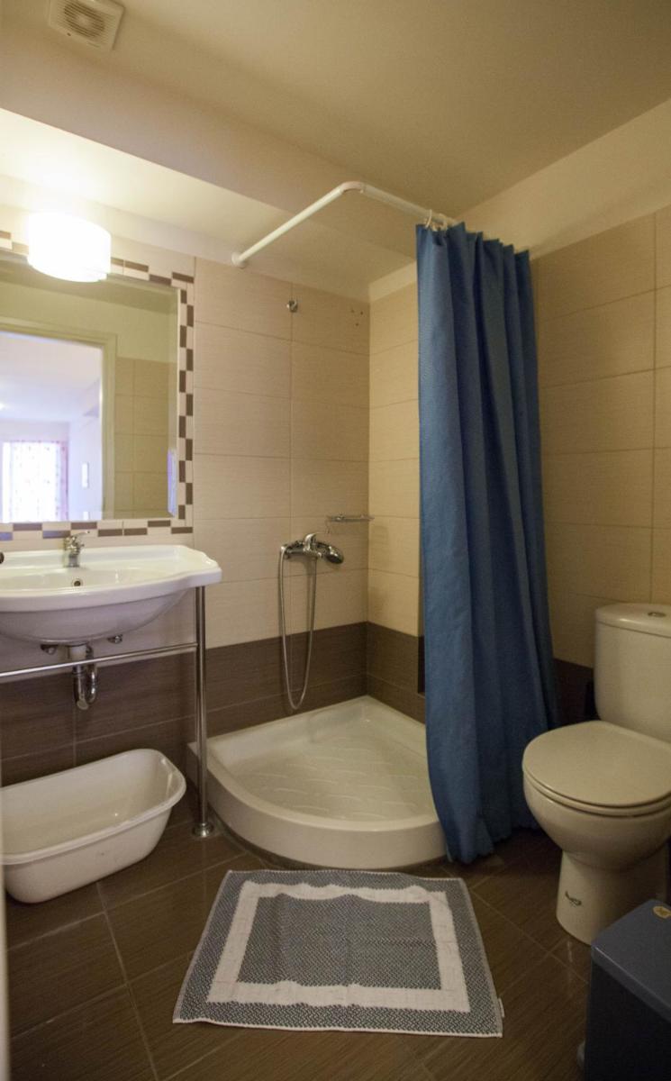 Stella's Apartments - Housity