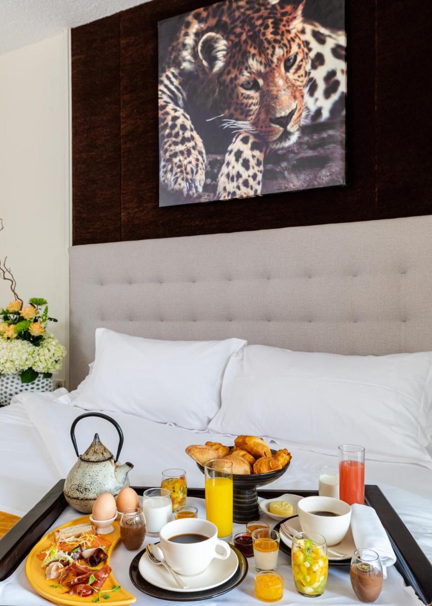 Nourriture dans l'hôtel ou à proximité
