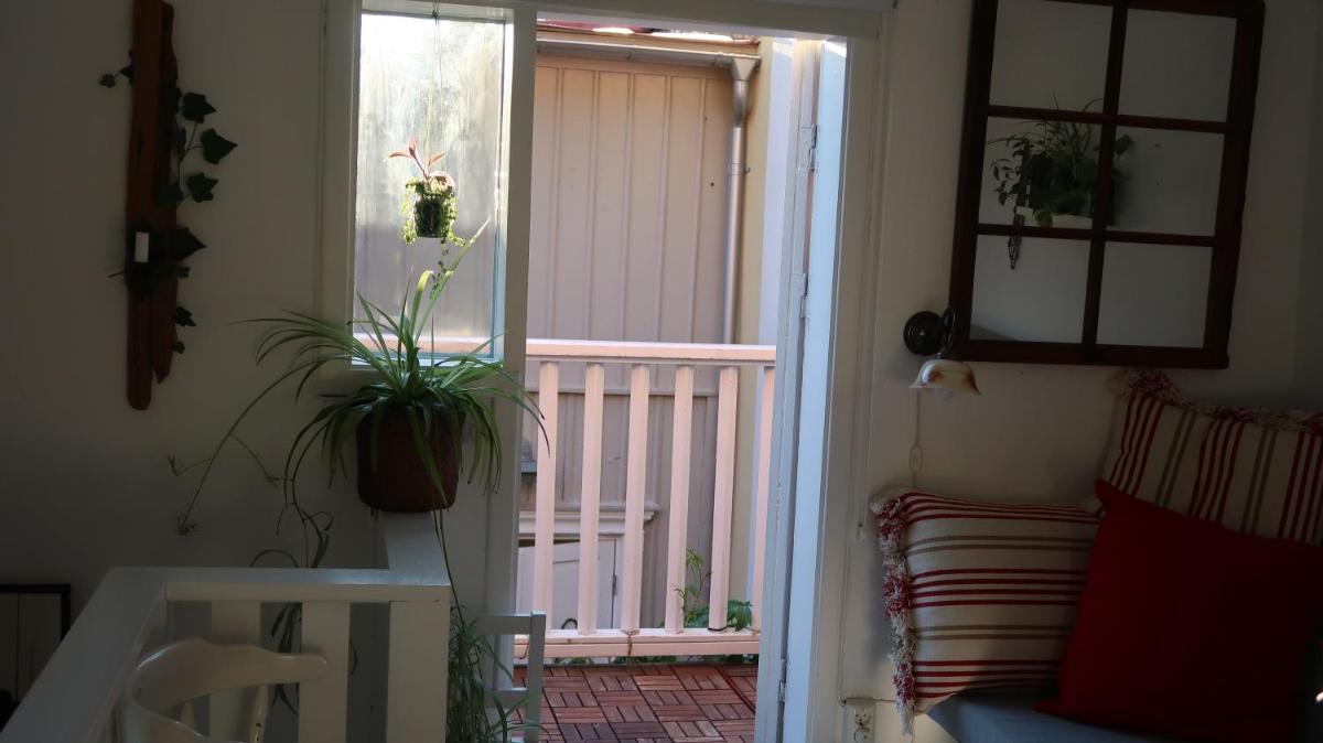 Pinglans bakficka - Housity