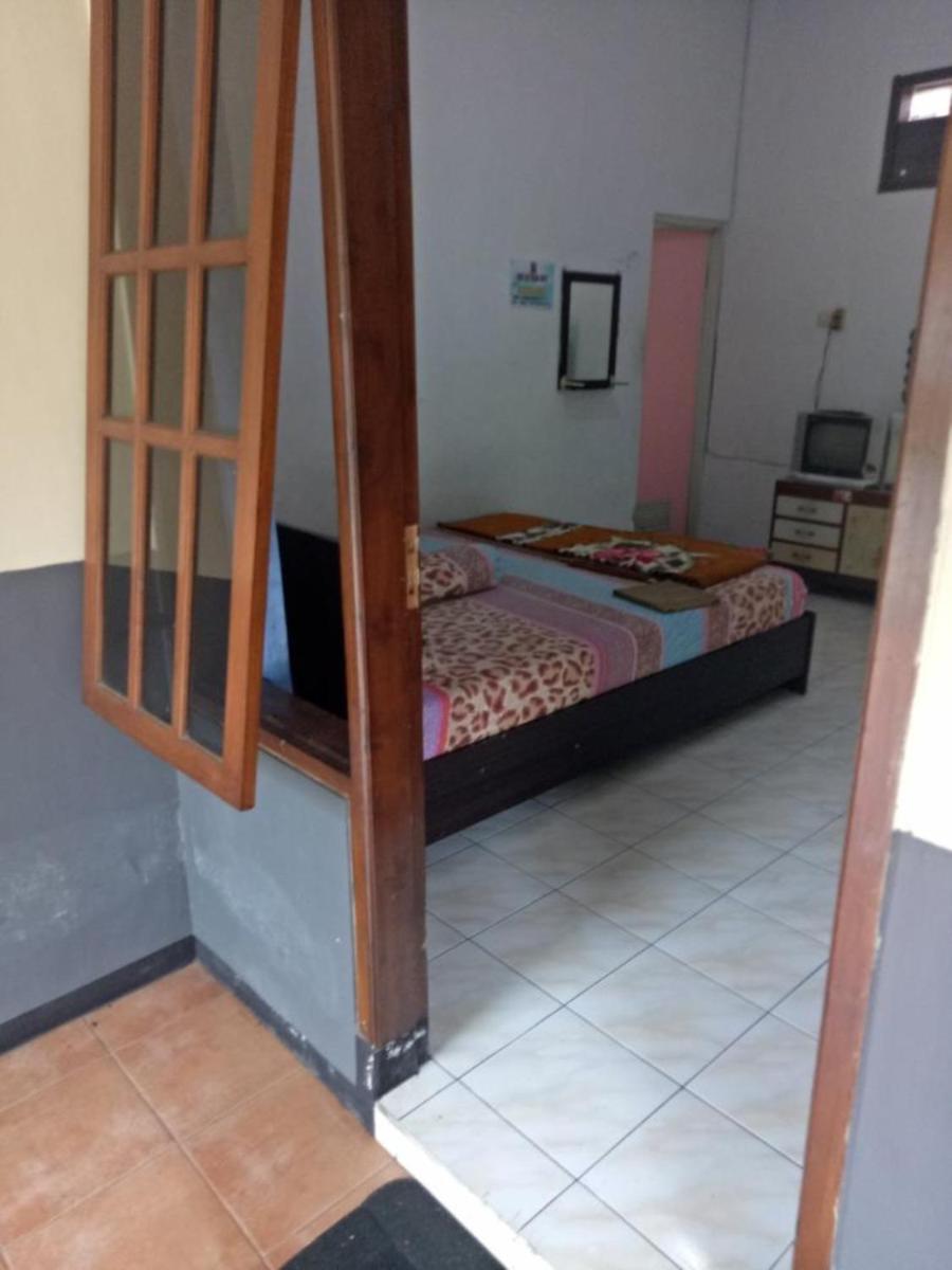 Griya Putih - Housity