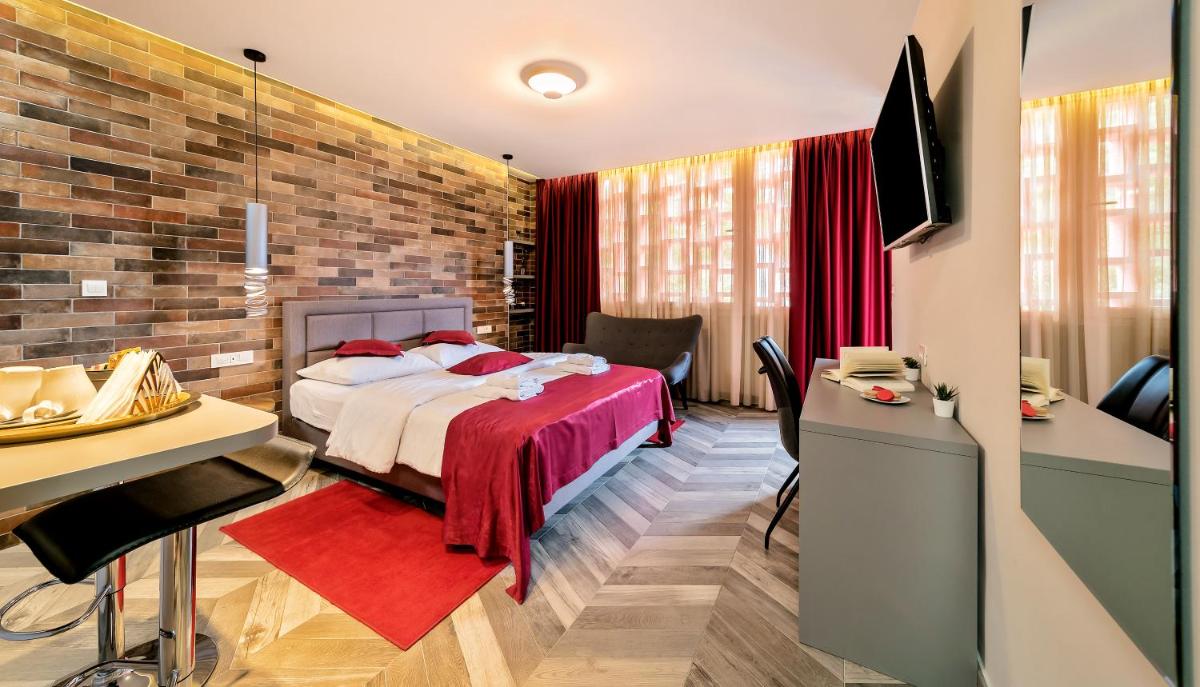 Il Giardino Luxury Rooms & Suites - Housity