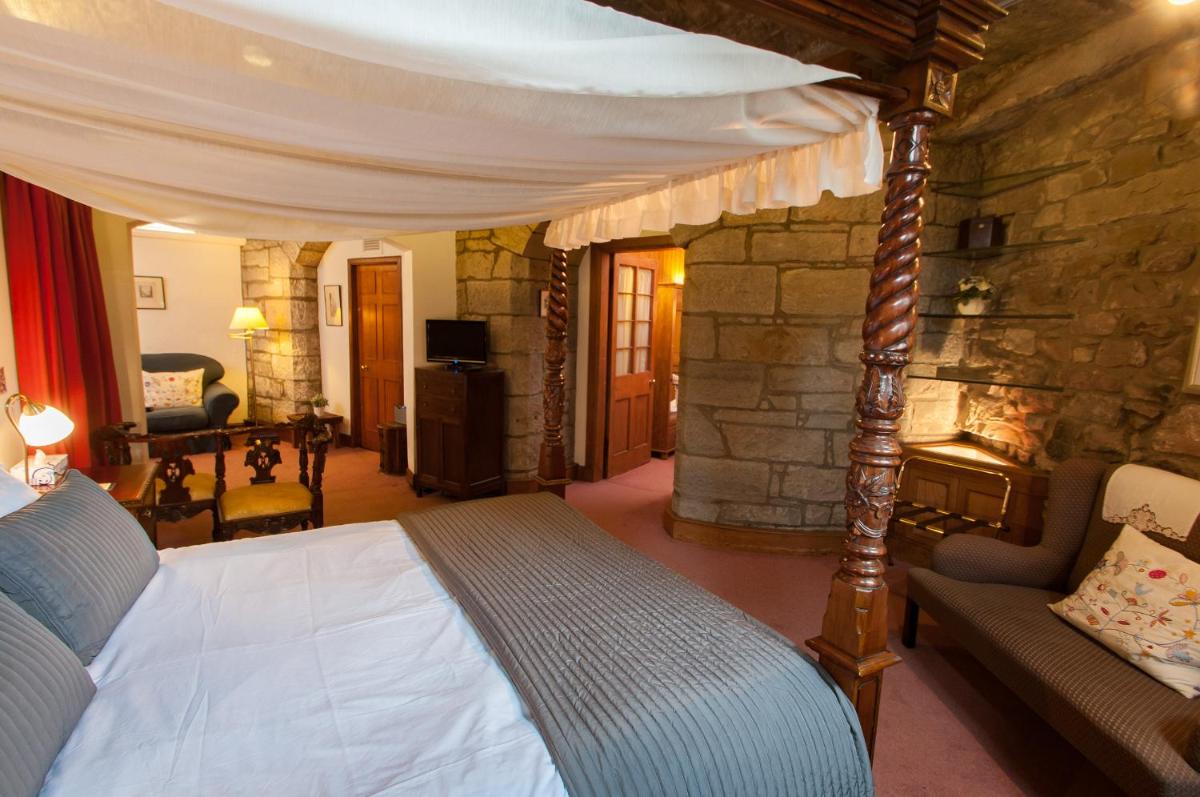 Edinburgh Accommodation - Housity