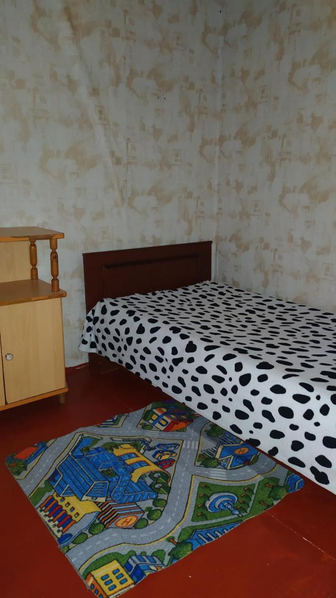 Semeinaia otdykh - Housity