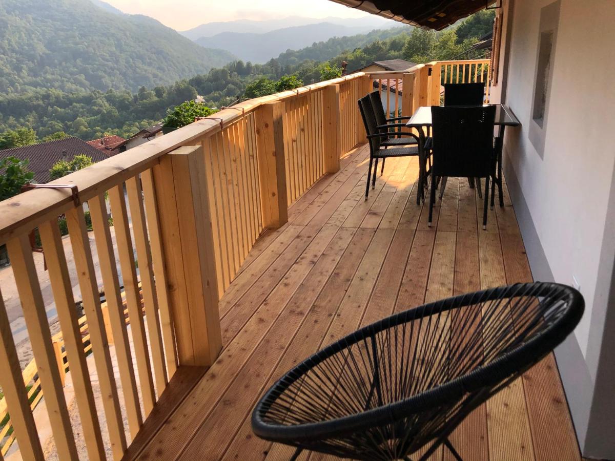 Hiša Pri Koritu - Apartma Stol - Housity