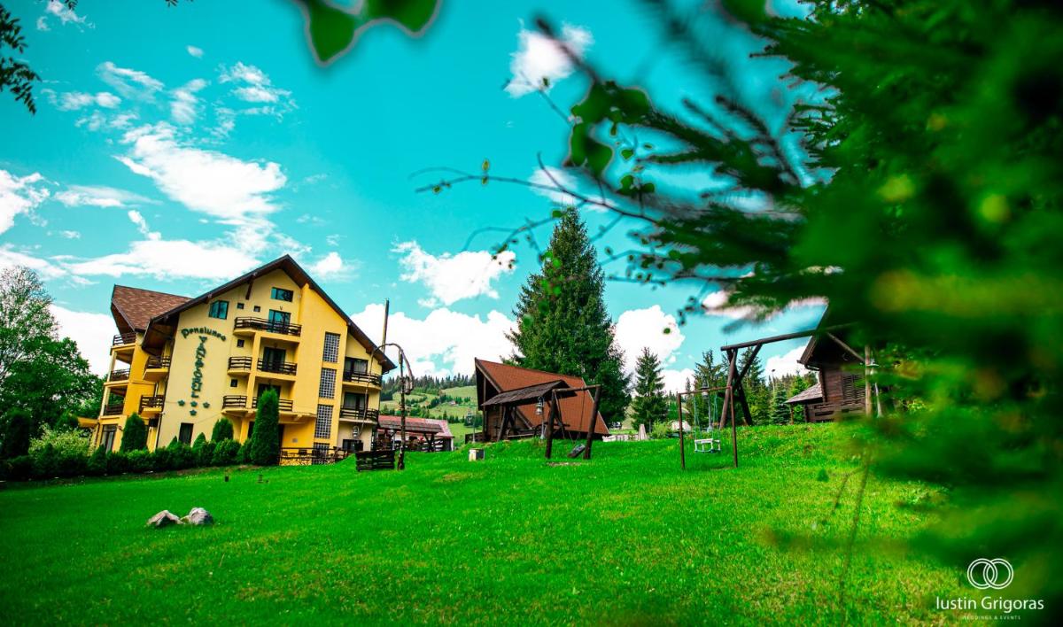 Pensiunea Vanatorul - Housity