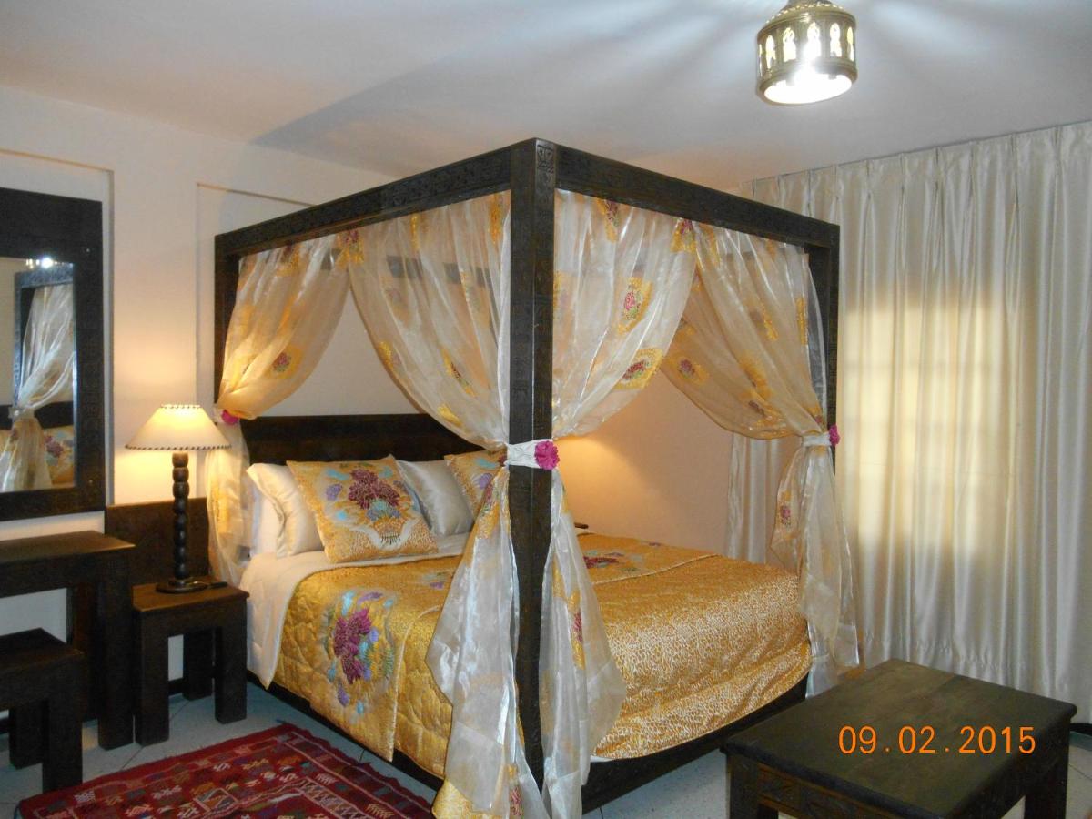 Tigmi Dar Samy - Housity