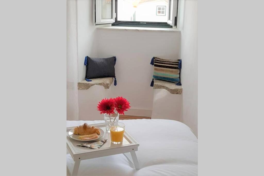 InLoveApartments - Window To Heaven - Housity