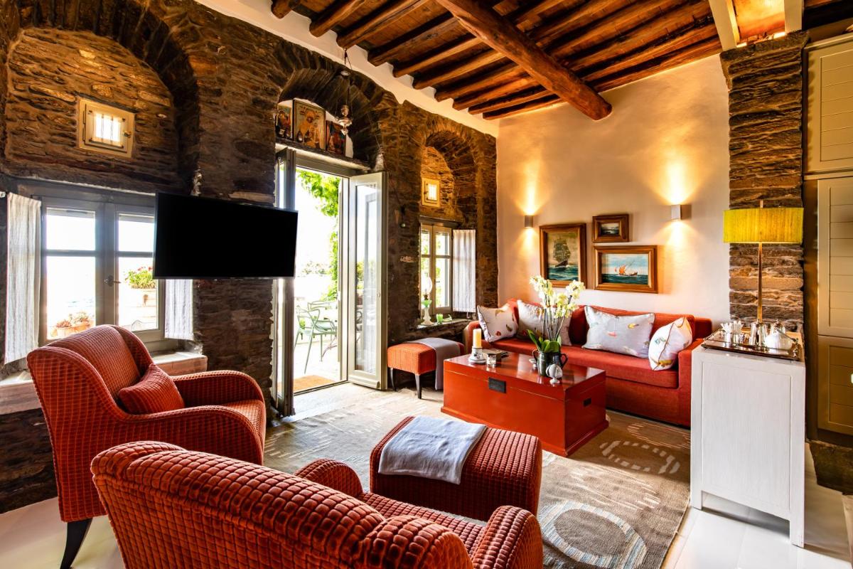 Tinos E-houses - Housity