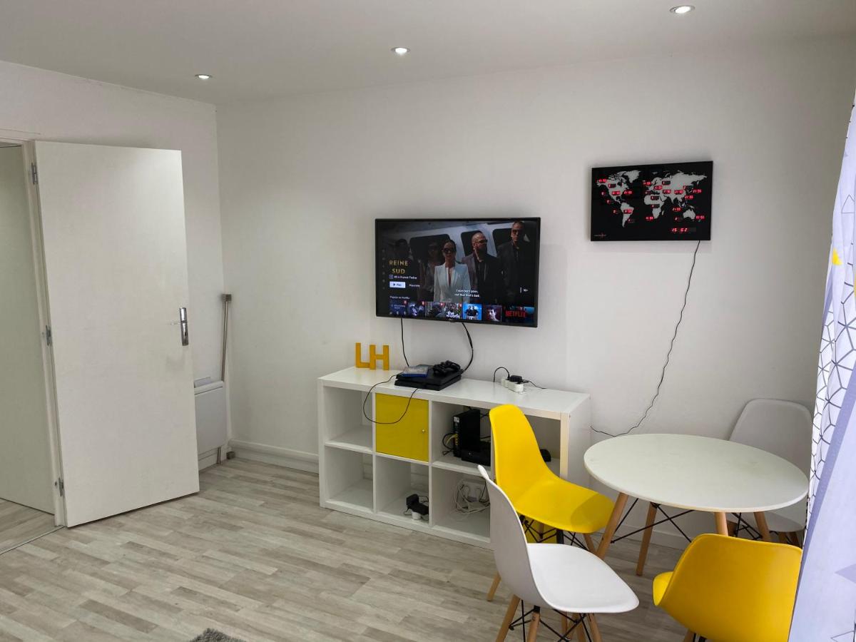 Your Place in LH - Housity