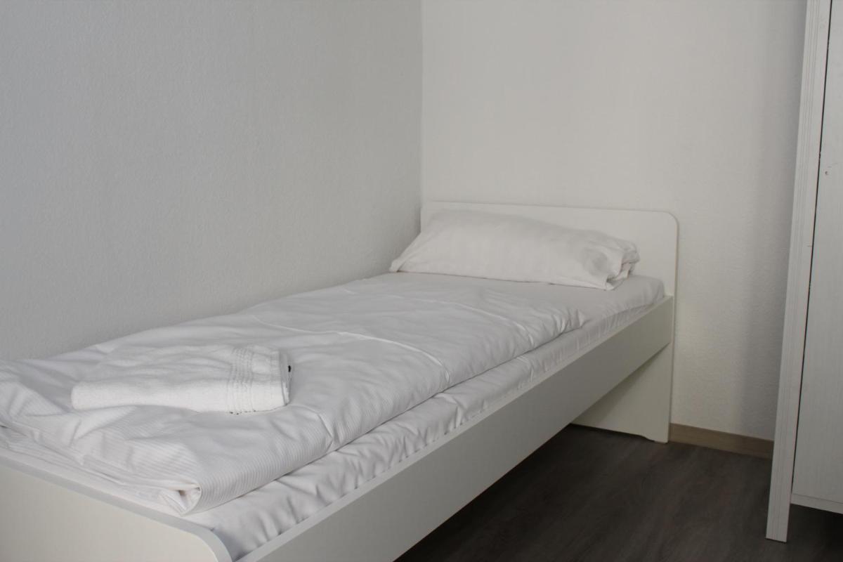 Kaiser Apartments - Housity