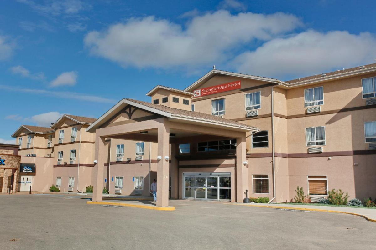 Stonebridge Hotel Dawson Creek - Housity