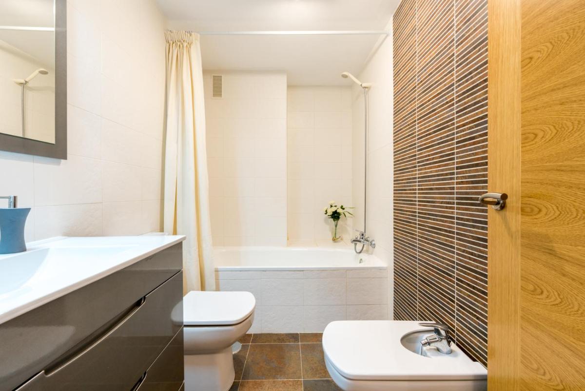 Suitetrails - WintowinRentals Panoramic Views, Terraze & Pools