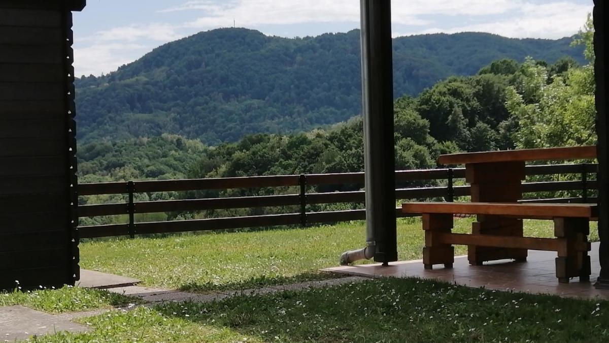 Robinzonski smještaj Green Peak - Housity
