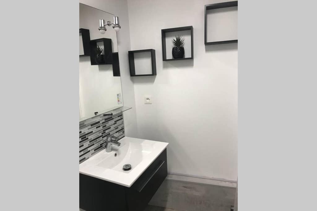 Studio de la Tour des rondes - tout confort plein-centre - Housity