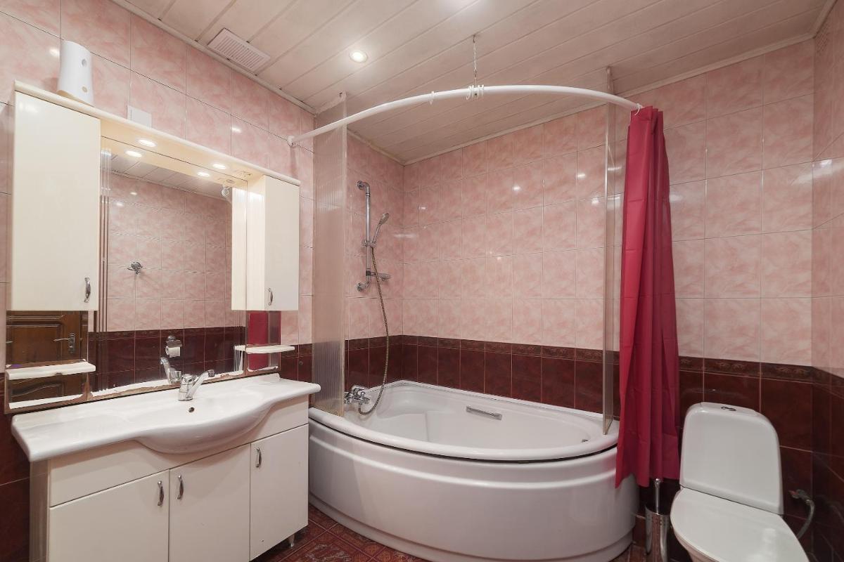 babushka Grand HOSTEL - Housity