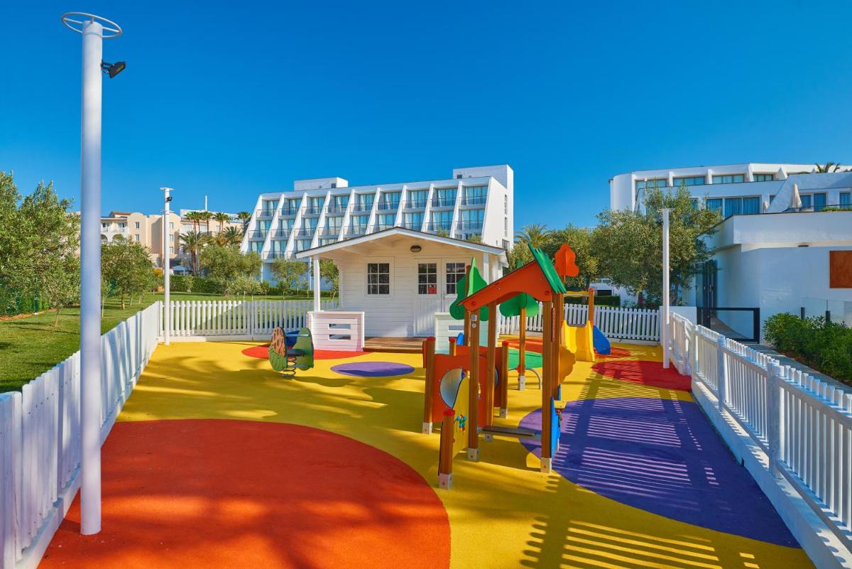 Zona de juegos infantil en Protur Sa Coma Playa Hotel & Spa