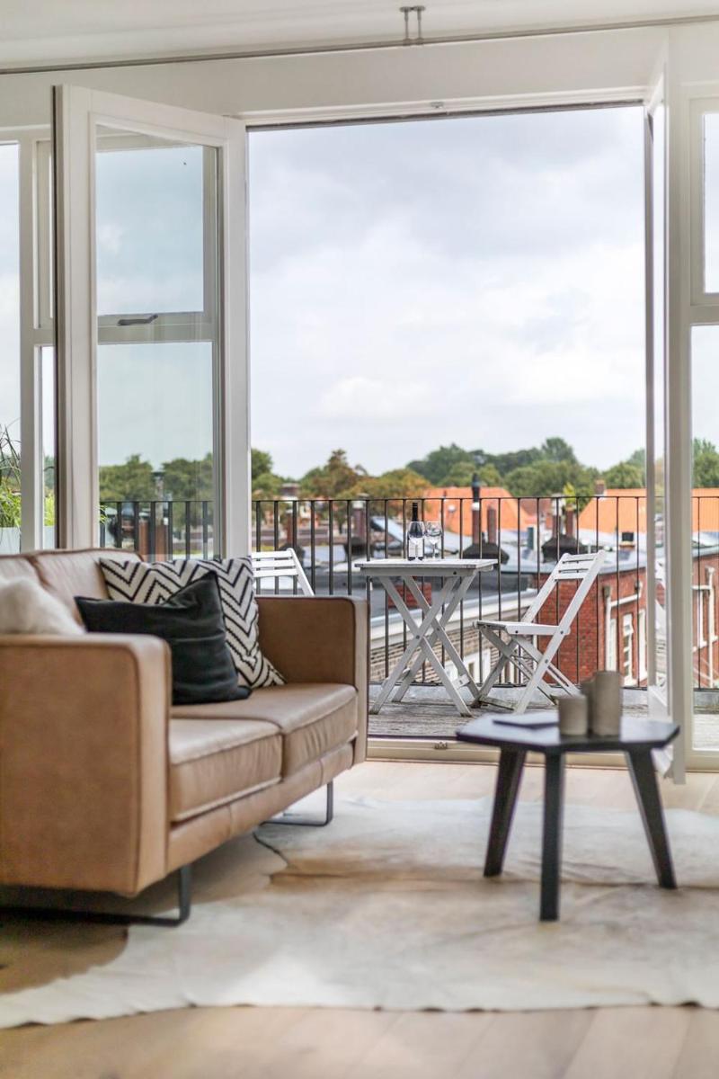 ROOFTOP 31 unique city penthouse with bath big balcony and rooftop terrace - Housity