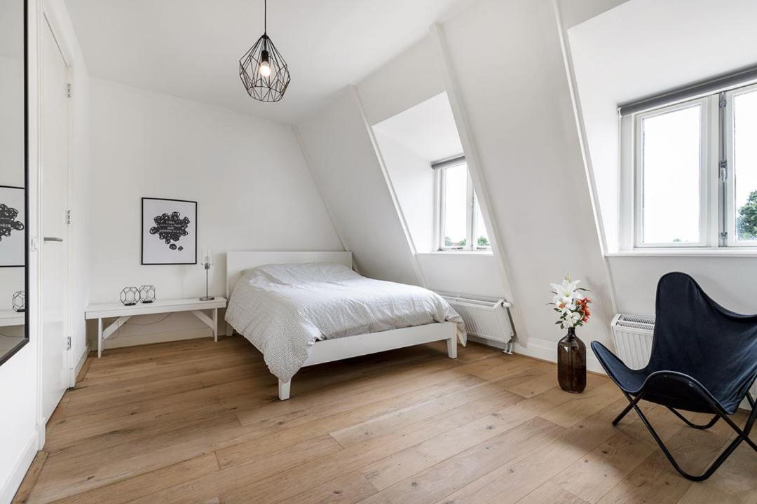 ROOFTOP 31 unique city penthouse with bath big balcony and rooftop terrace - Housity