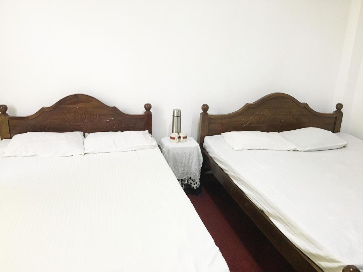Shiny Villa - Housity