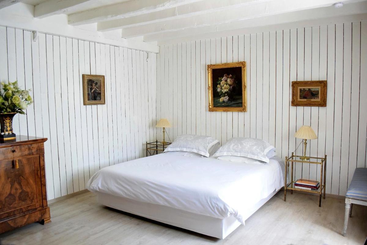 Gîte de charme Courjumelle - Housity