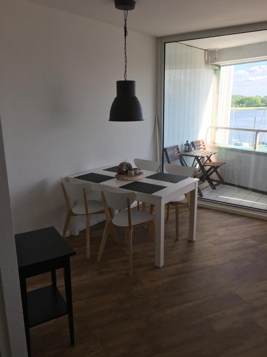 Apartment 6, OG 3 - Housity