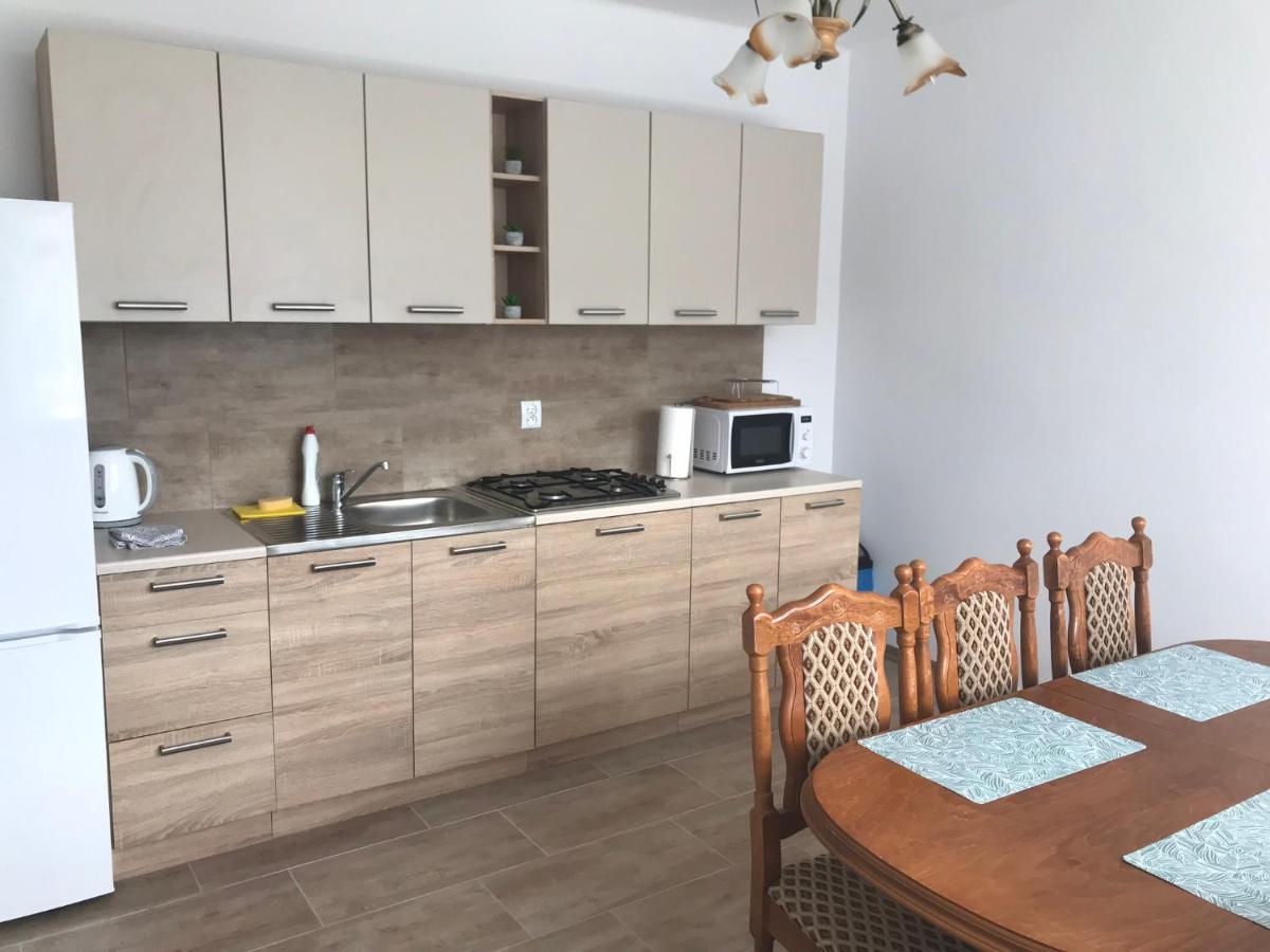 Noclegi Nad Potokiem - Housity