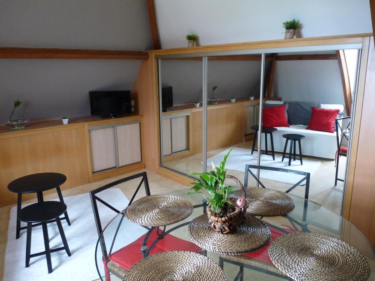 La Tour - Housity