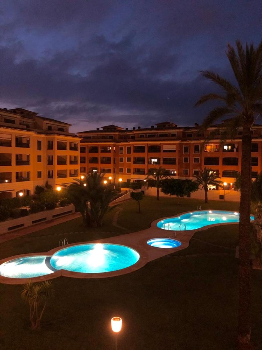 Apartment De Jardines - Housity