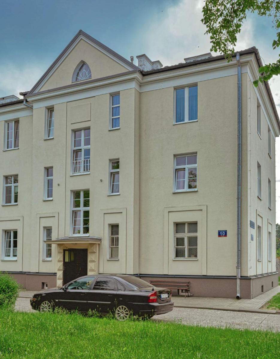 Suitetrails - Apartament Podoficerski z sauną