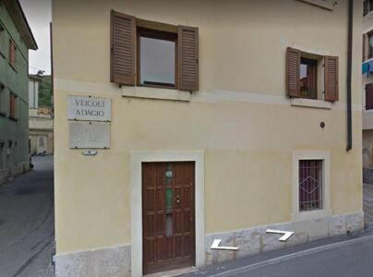 Lovely House - Housity