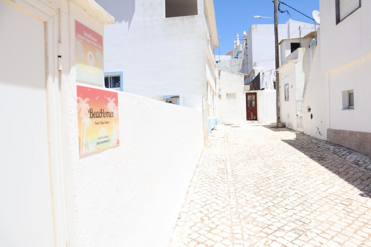 Salema Beach Private Villa - Housity