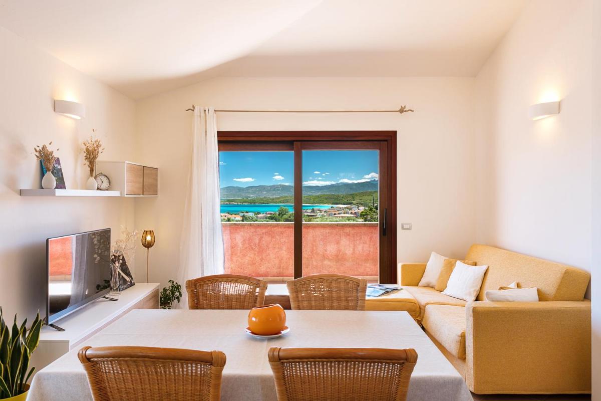Homey Experience - Terrace Sea View Apartment - Housity